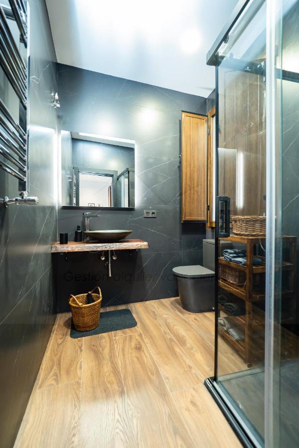 اوفيدو Chambre Noir Apartamento المظهر الخارجي الصورة