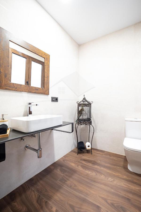 اوفيدو Chambre Noir Apartamento المظهر الخارجي الصورة
