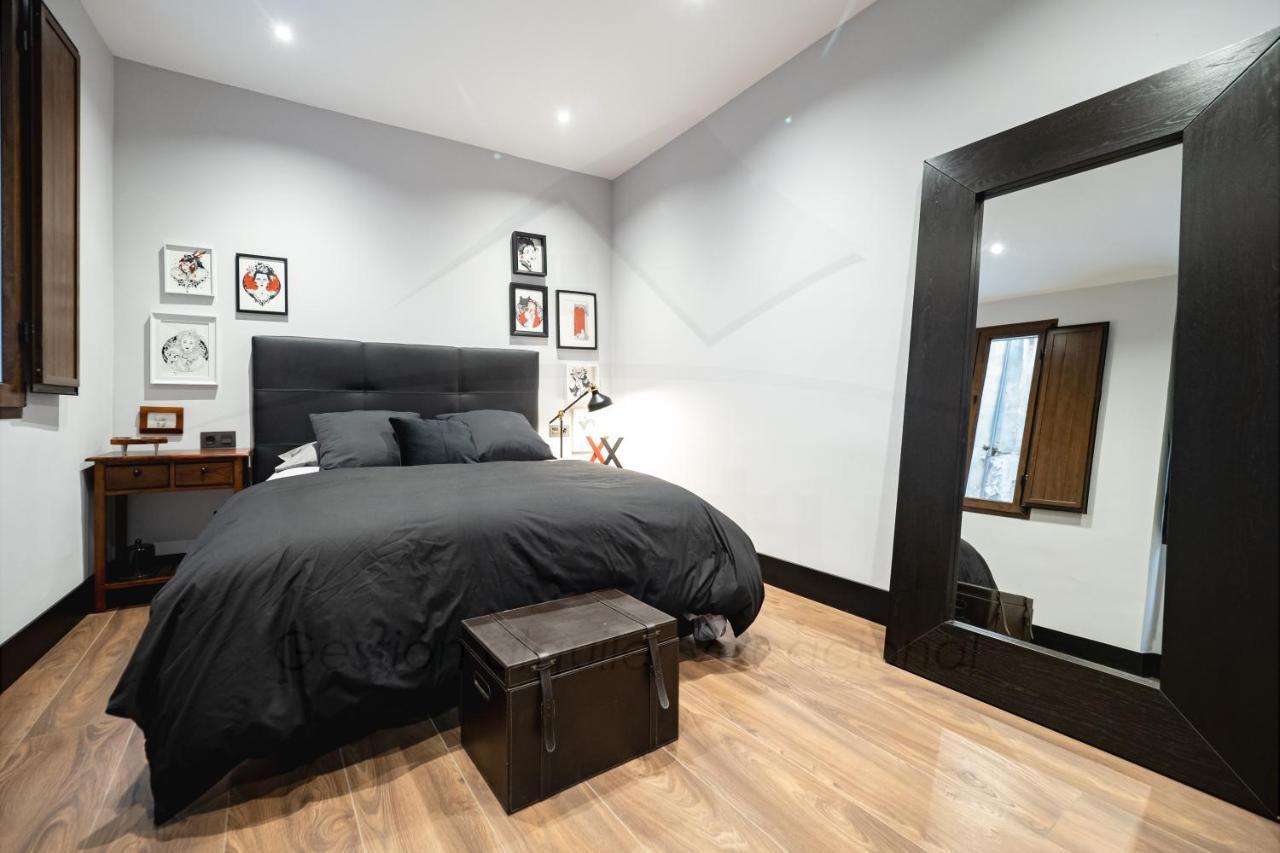 اوفيدو Chambre Noir Apartamento المظهر الخارجي الصورة